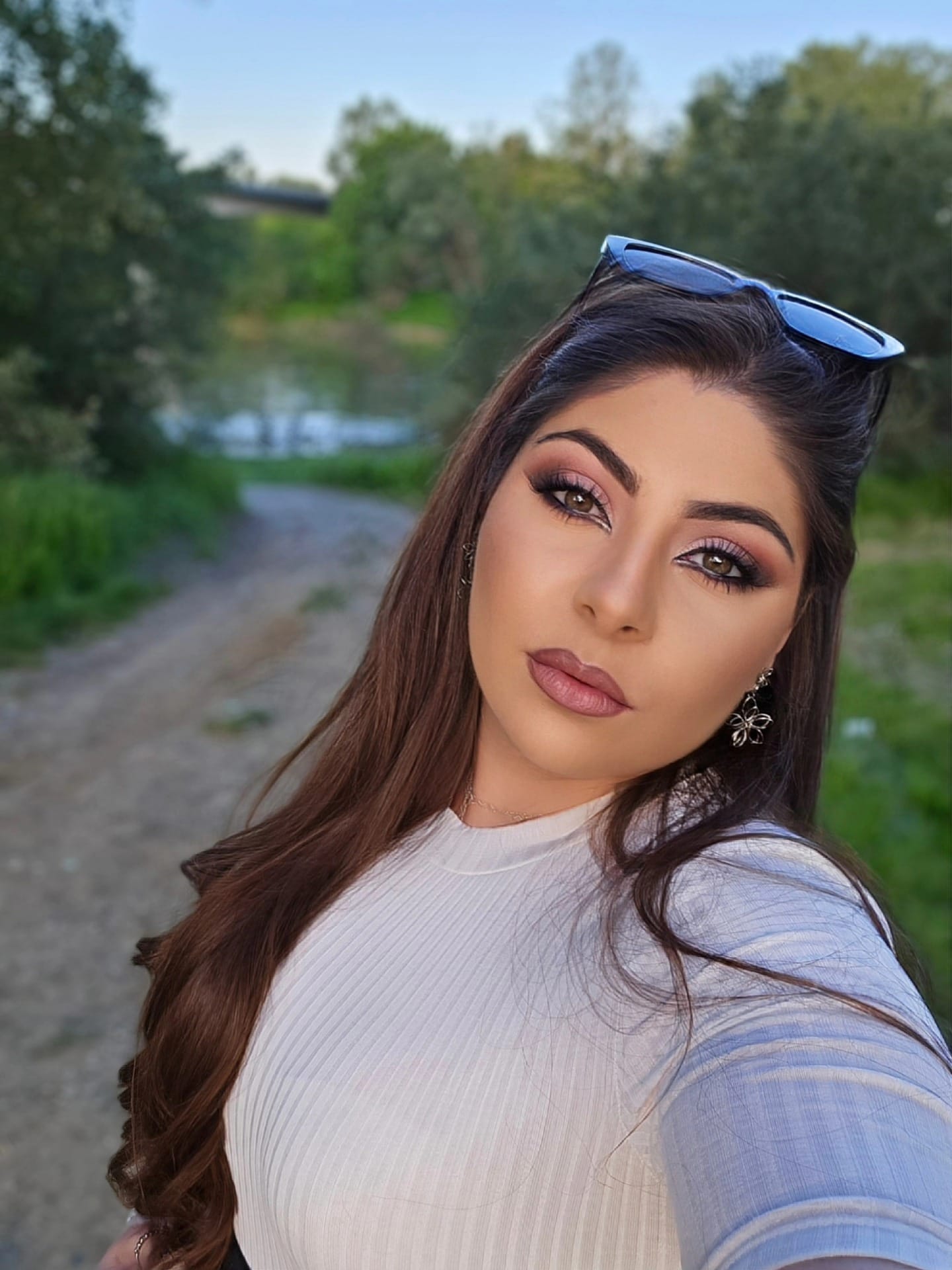 Briliant Studio – rad noktiju i šminkanja